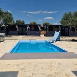 Vi&no Mobile - Apartment Pirovac