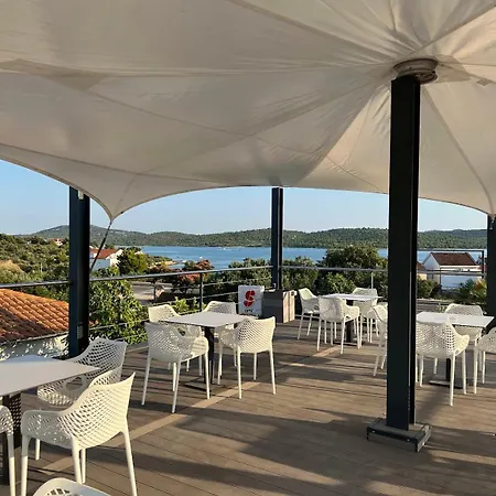 Apartman Vi&no Mobile - *