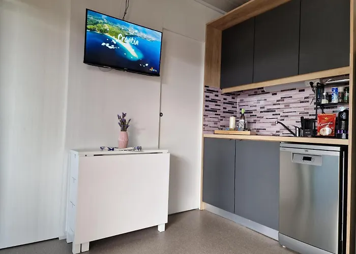 Vi&no Mobile - Apartman Pirovac